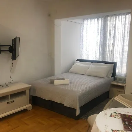 Apartment Snow White *